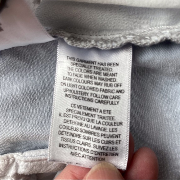 Tommy Bahama light blue stretch cotton shorts - Picture 5 of 9